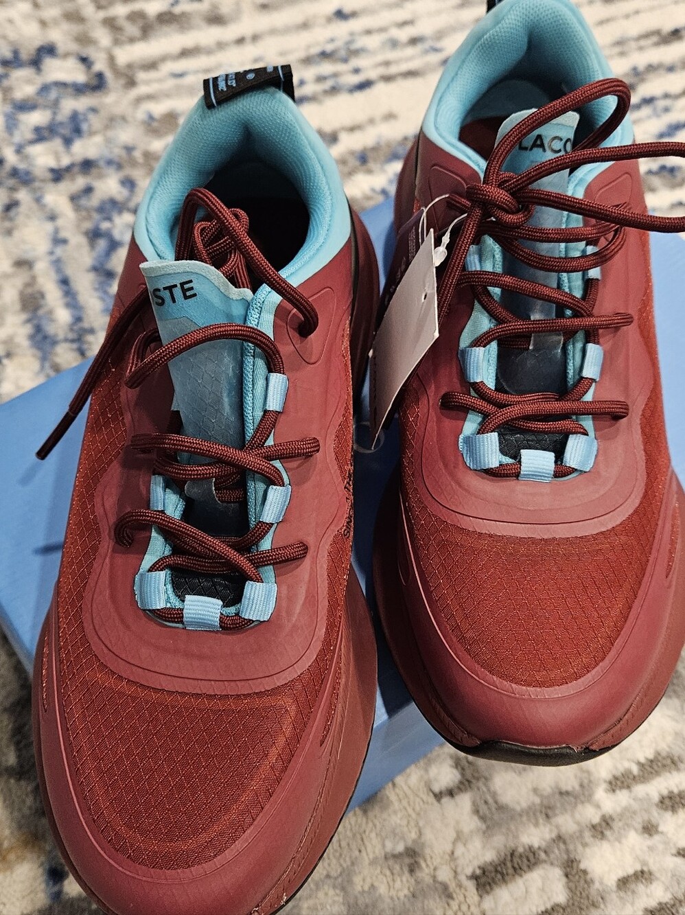 Lacoste Sneakers